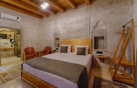 Concept Cave Suites