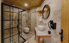 Concept Cave Suites