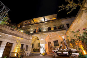 Elegance Cave Suites