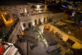 Elegance Cave Suites