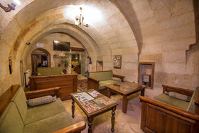 Elegance Cave Suites