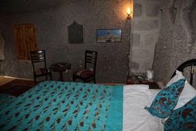 Elif Star Cave
