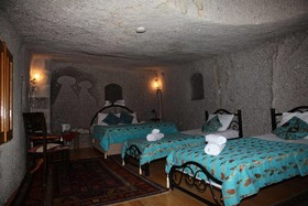 Elif Star Cave