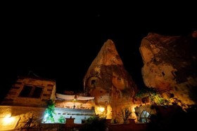 Emilys Cave House