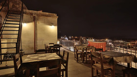 Charming Cave Hotel
