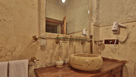 Charming Cave Hotel