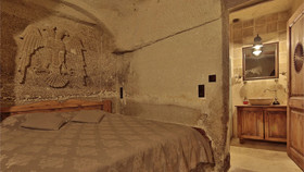 Charming Cave Hotel