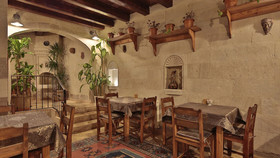 Charming Cave Hotel