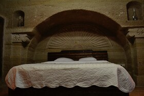 Family Cave Suite Hotel