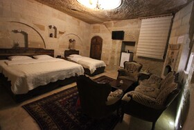 Family Cave Suite Hotel