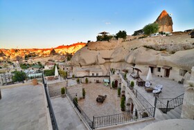 Grand Cave Suites