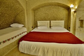 Grand Cave Suites