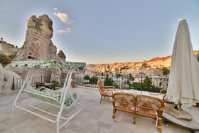 Grand Cave Suites