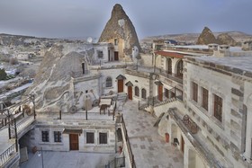 Harman Cave Hotel