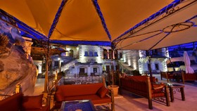 Harman Cave Hotel