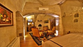 Harman Cave Hotel