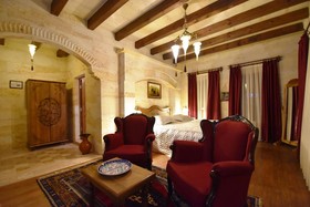 Harman Cave Hotel