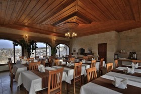 Harman Cave Hotel