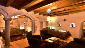 Harman Cave Hotel