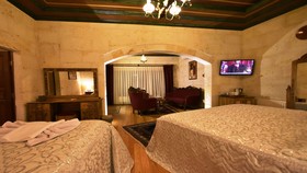 Harman Cave Hotel