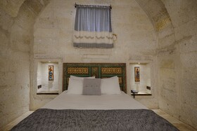 Henna Hotel