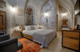 Henna Hotel