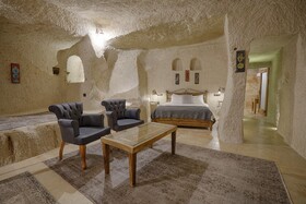 Henna Hotel