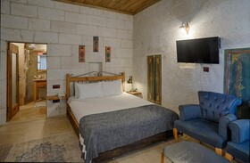 Henna Hotel