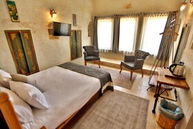 Henna Hotel
