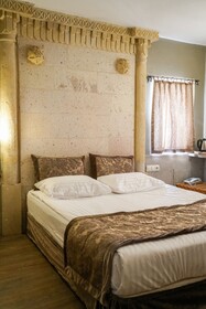 Heybe Hotel