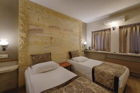 Heybe Hotel