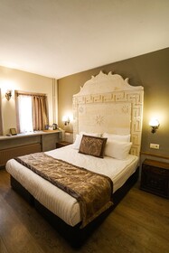 Heybe Hotel