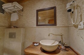 Heybe Hotel