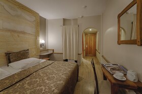 Heybe Hotel