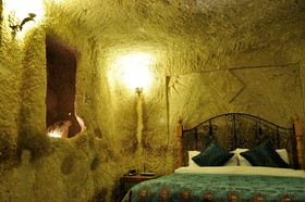 Hills Cave
