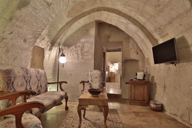 Imperial Cave Suites & Spa