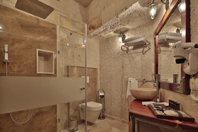 Imperial Cave Suites & Spa