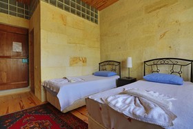 Karadut Cave Hotel