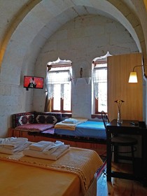 Karadut Cave Hotel