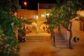 Karadut Cave Hotel