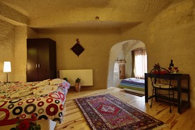 Karadut Cave Hotel