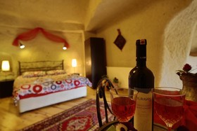 Karadut Cave Hotel