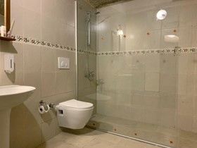 Karadut Cave Hotel