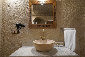Kaya Konak Cave Hotel