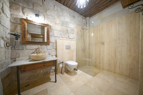 Kaya Konak Cave Hotel