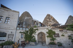 Koza Cave Hotel