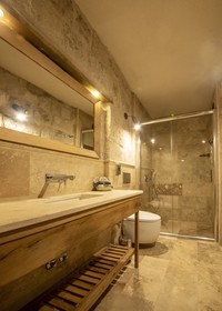 Luvi Cave Hotel