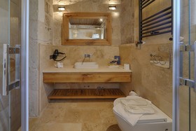 Luvi Cave Hotel