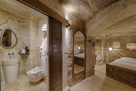 Luvi Cave Hotel