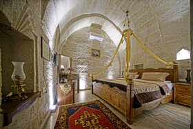 Maccan Cave Hotel